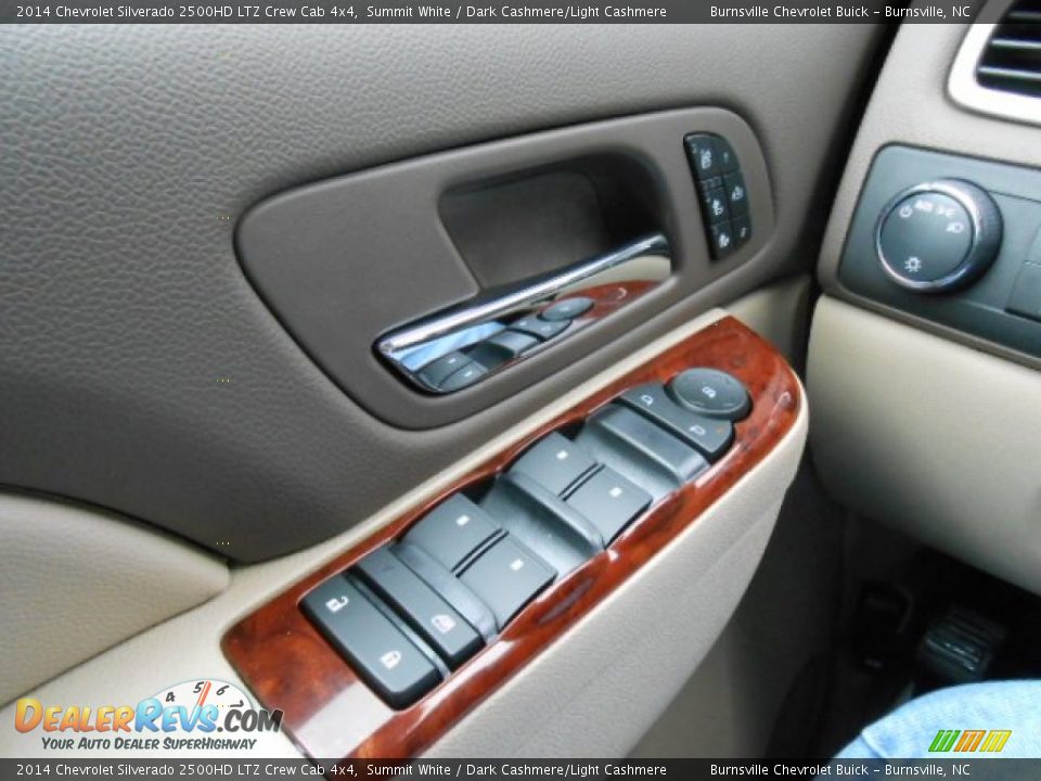 2014 Chevrolet Silverado 2500HD LTZ Crew Cab 4x4 Summit White / Dark Cashmere/Light Cashmere Photo #19