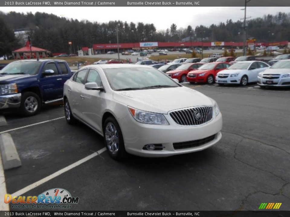2013 Buick LaCrosse FWD White Diamond Tricoat / Cashmere Photo #2