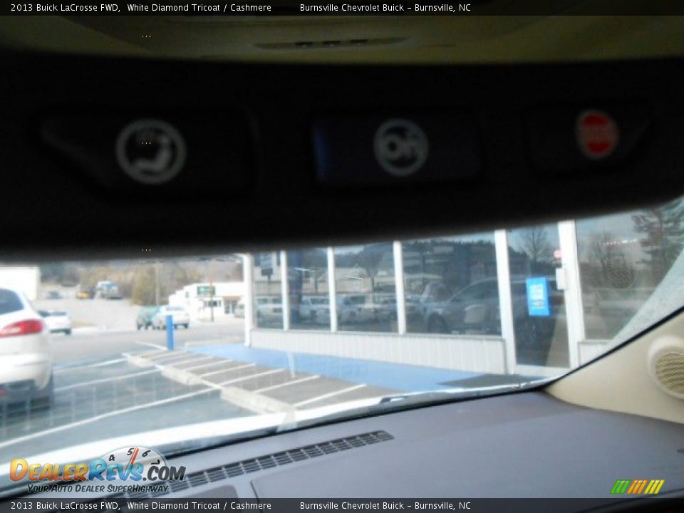 2013 Buick LaCrosse FWD White Diamond Tricoat / Cashmere Photo #17
