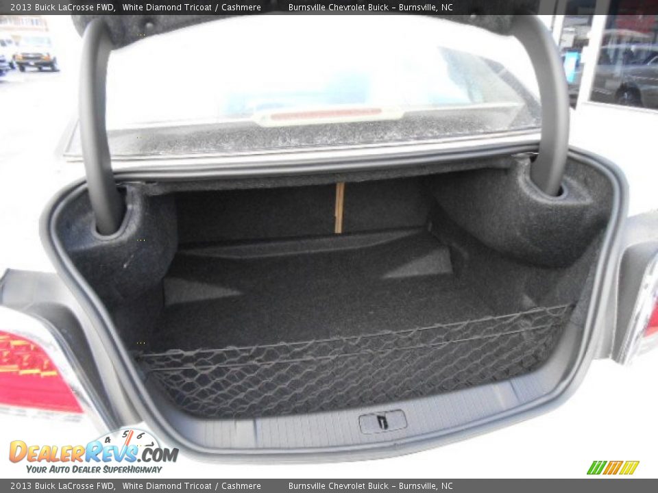 2013 Buick LaCrosse FWD White Diamond Tricoat / Cashmere Photo #19