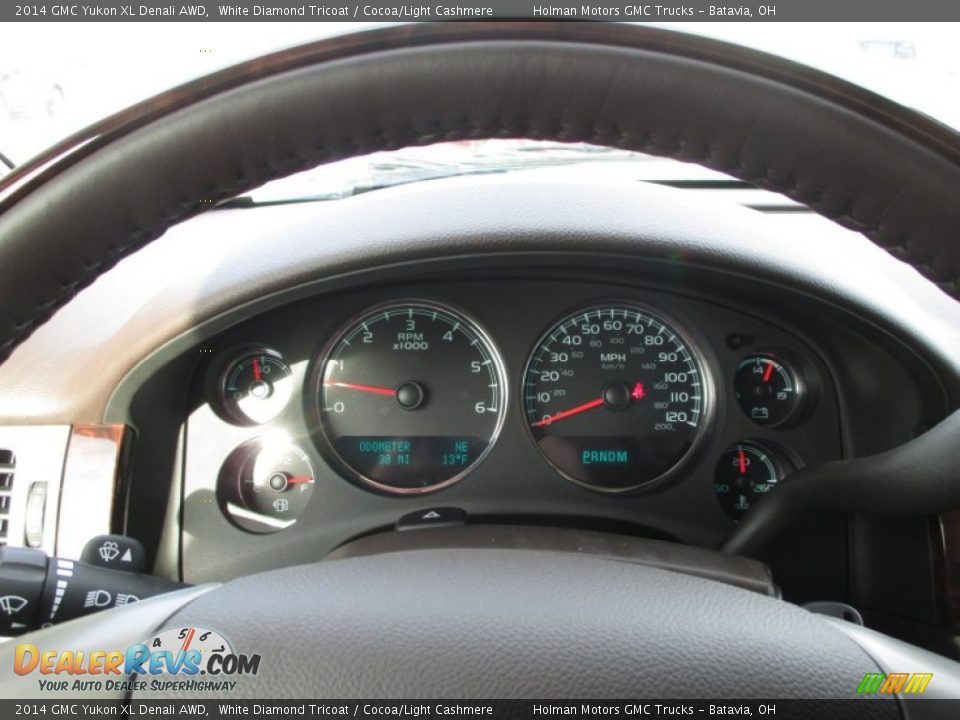 2014 GMC Yukon XL Denali AWD White Diamond Tricoat / Cocoa/Light Cashmere Photo #16