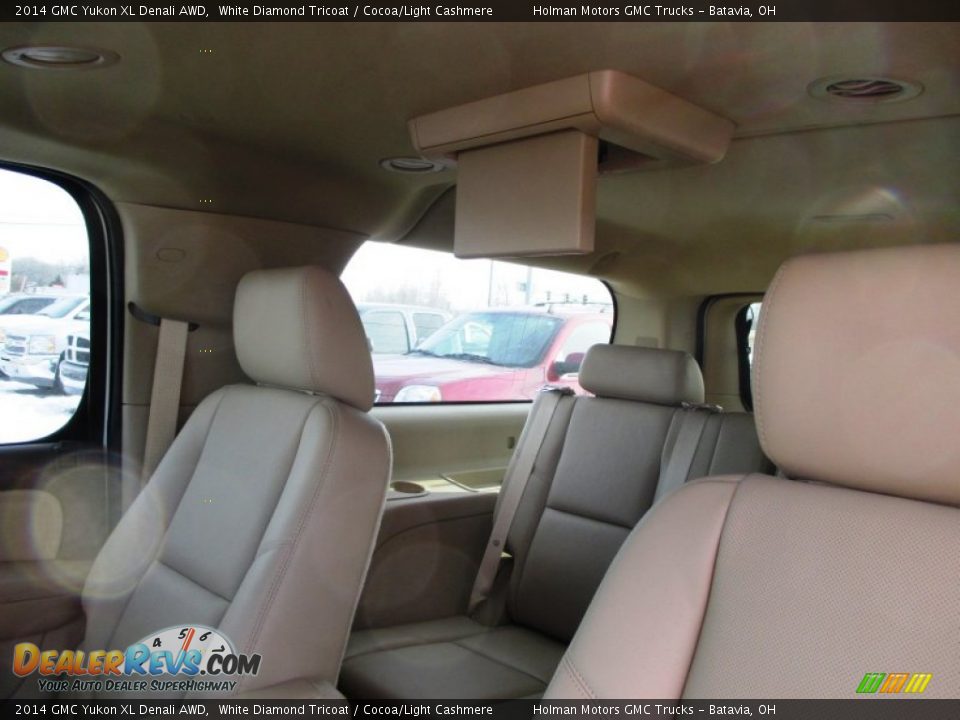 2014 GMC Yukon XL Denali AWD White Diamond Tricoat / Cocoa/Light Cashmere Photo #25