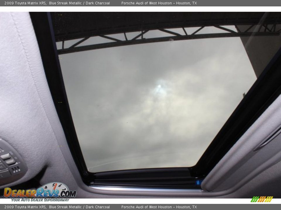 2009 Toyota Matrix XRS Blue Streak Metallic / Dark Charcoal Photo #17