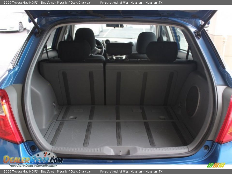 2009 Toyota Matrix XRS Trunk Photo #31