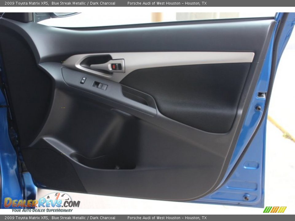 2009 Toyota Matrix XRS Blue Streak Metallic / Dark Charcoal Photo #34