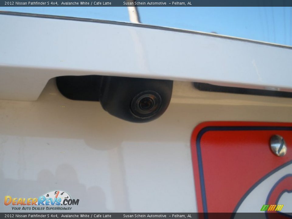 2012 Nissan Pathfinder S 4x4 Avalanche White / Cafe Latte Photo #34
