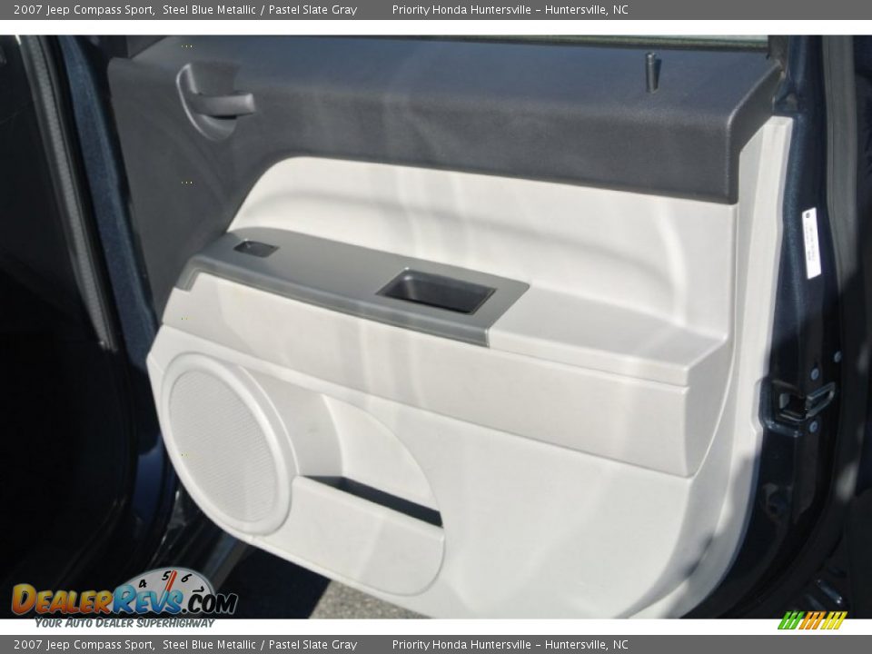 2007 Jeep Compass Sport Steel Blue Metallic / Pastel Slate Gray Photo #21