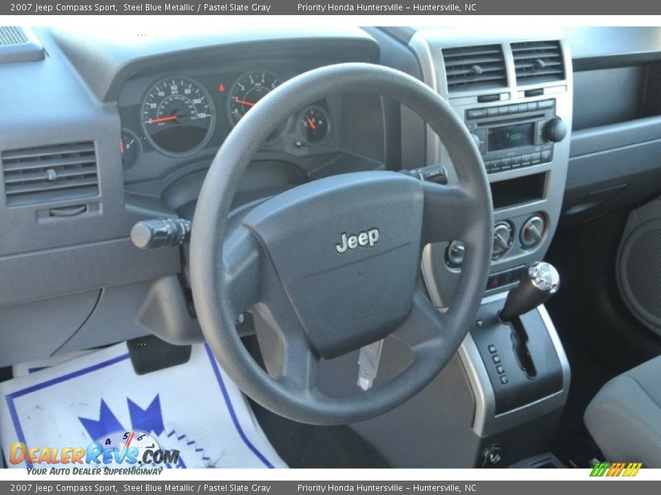 2007 Jeep Compass Sport Steel Blue Metallic / Pastel Slate Gray Photo #25