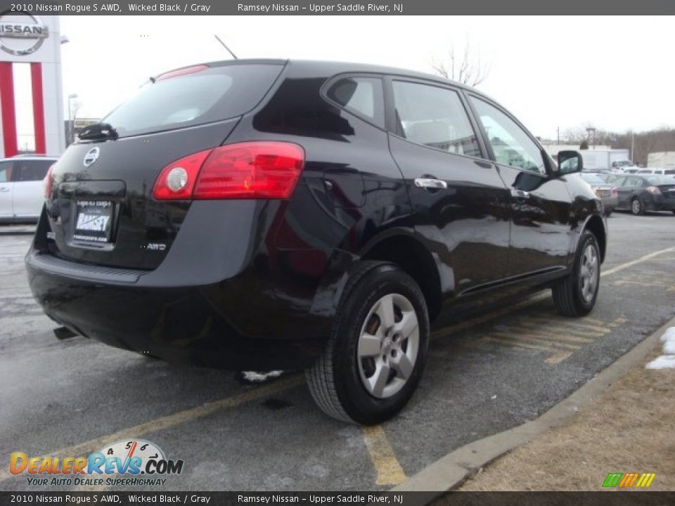2010 Nissan Rogue S AWD Wicked Black / Gray Photo #5