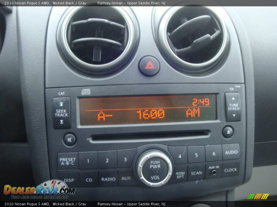 2010 Nissan Rogue S AWD Wicked Black / Gray Photo #22