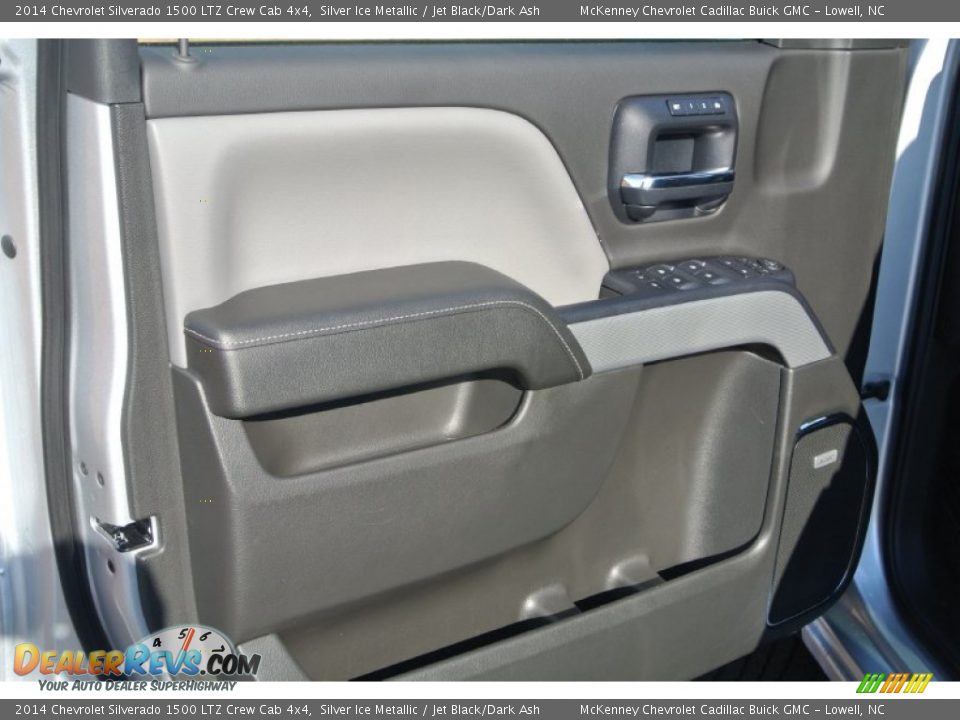 2014 Chevrolet Silverado 1500 LTZ Crew Cab 4x4 Silver Ice Metallic / Jet Black/Dark Ash Photo #9