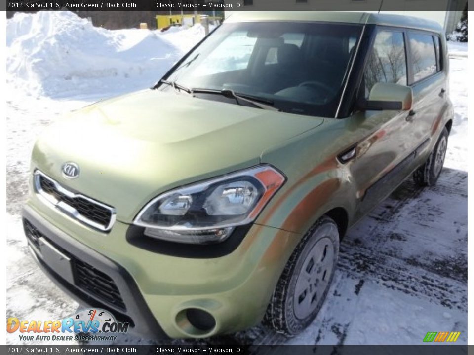 2012 Kia Soul 1.6 Alien Green / Black Cloth Photo #1