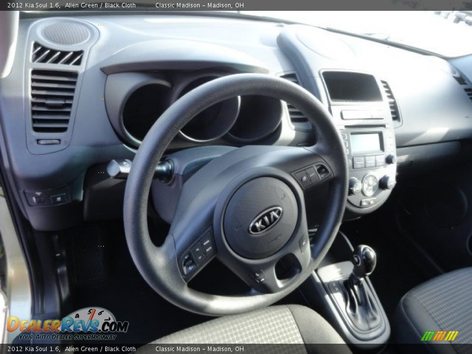 2012 Kia Soul 1.6 Alien Green / Black Cloth Photo #3