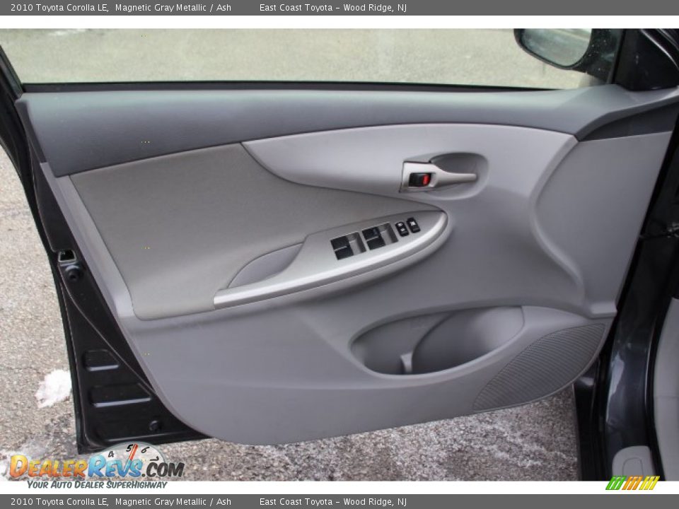 2010 Toyota Corolla LE Magnetic Gray Metallic / Ash Photo #6