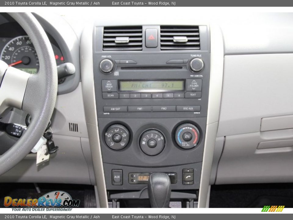 2010 Toyota Corolla LE Magnetic Gray Metallic / Ash Photo #11