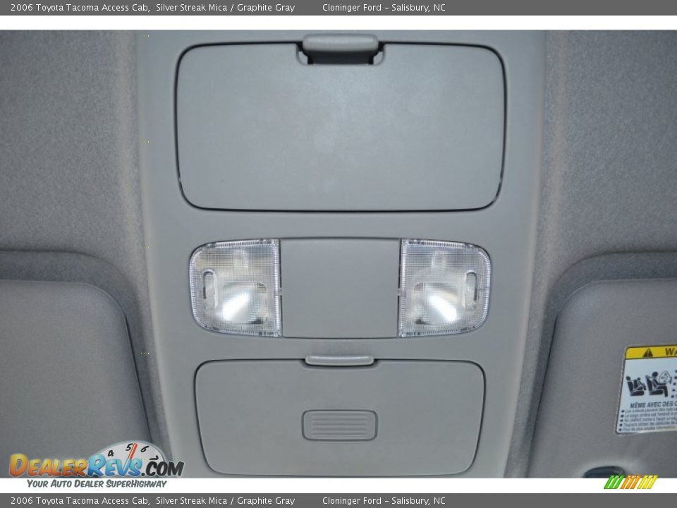 2006 Toyota Tacoma Access Cab Silver Streak Mica / Graphite Gray Photo #19