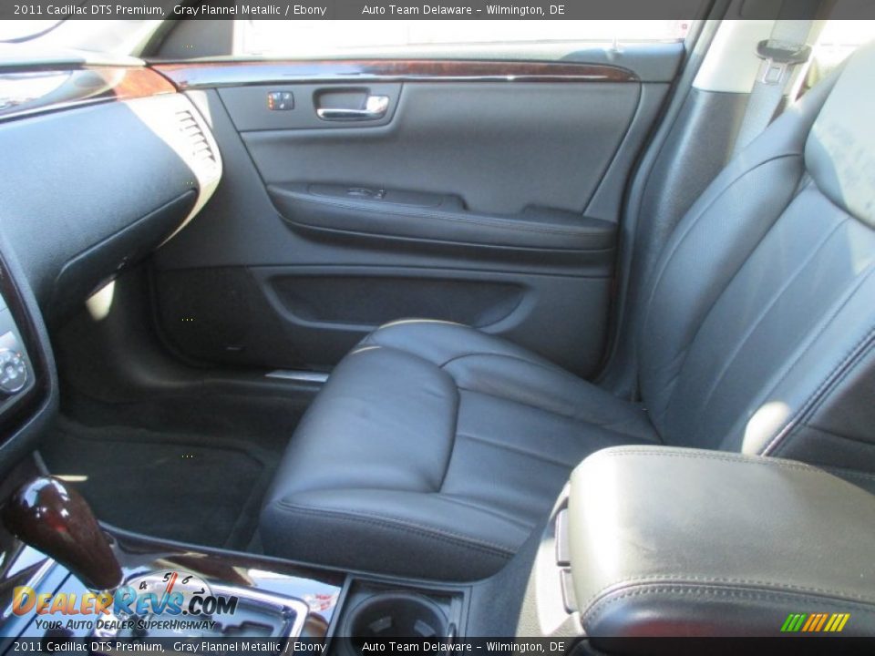 2011 Cadillac DTS Premium Gray Flannel Metallic / Ebony Photo #15