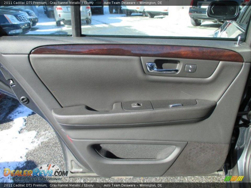 2011 Cadillac DTS Premium Gray Flannel Metallic / Ebony Photo #25