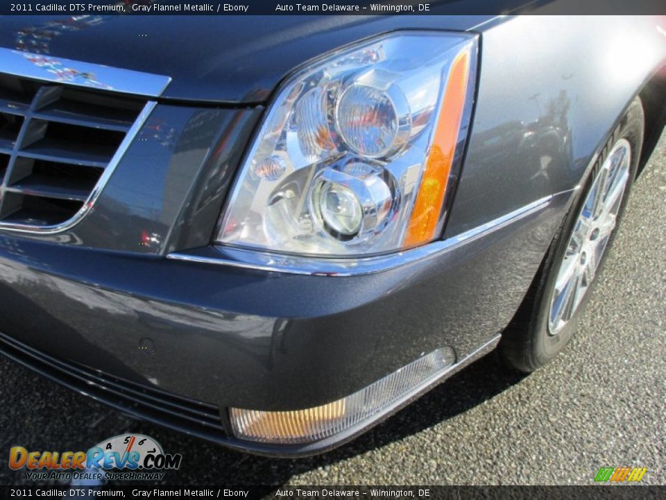 2011 Cadillac DTS Premium Gray Flannel Metallic / Ebony Photo #31
