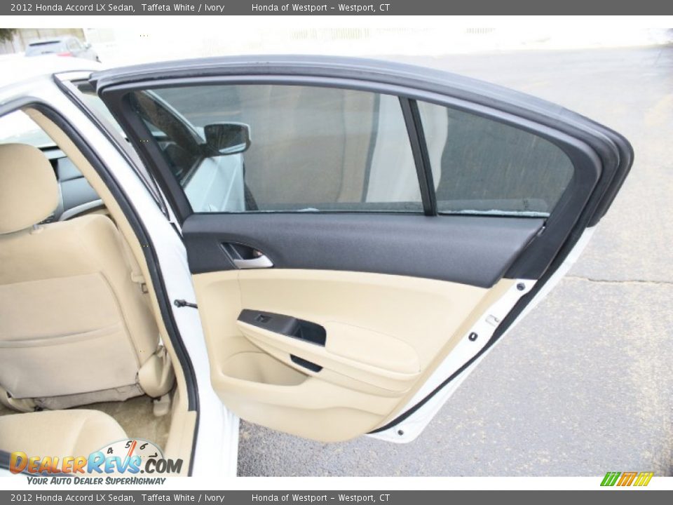 2012 Honda Accord LX Sedan Taffeta White / Ivory Photo #17