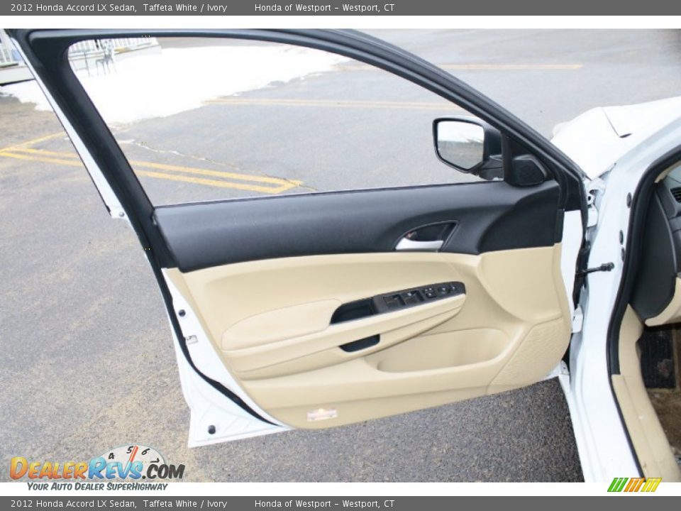 2012 Honda Accord LX Sedan Taffeta White / Ivory Photo #18
