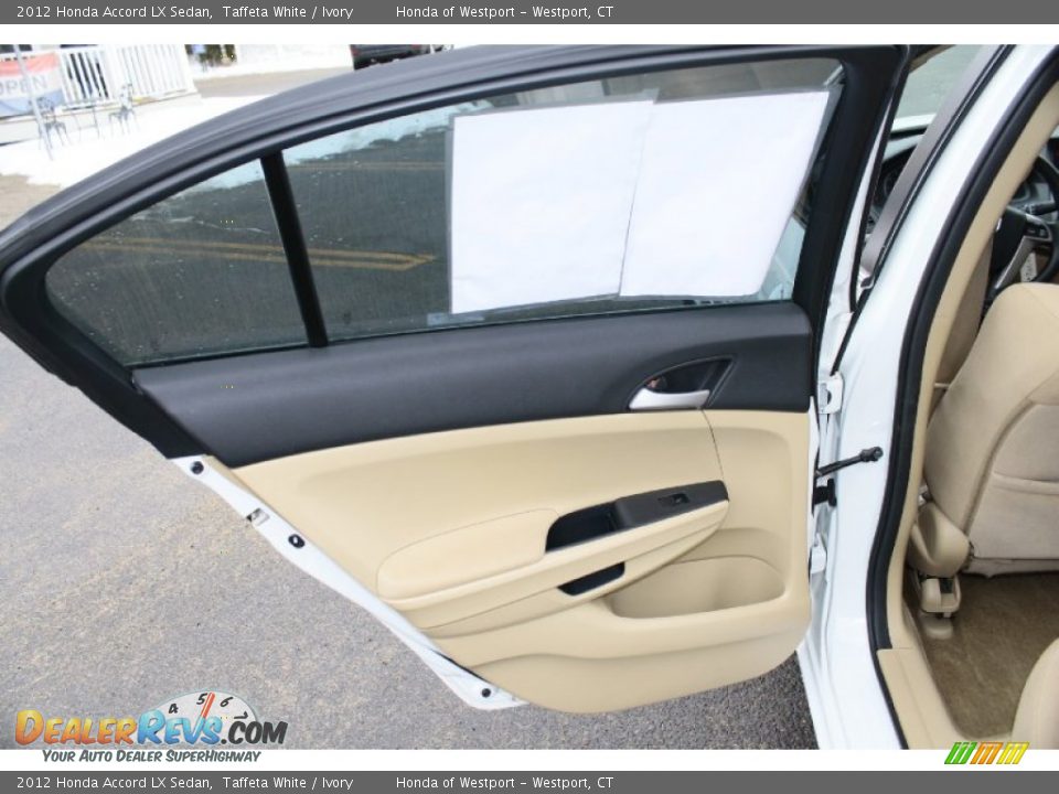 2012 Honda Accord LX Sedan Taffeta White / Ivory Photo #19