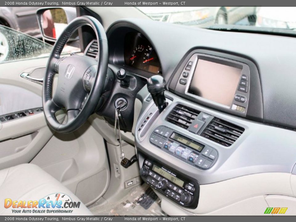 2008 Honda Odyssey Touring Nimbus Gray Metallic / Gray Photo #18