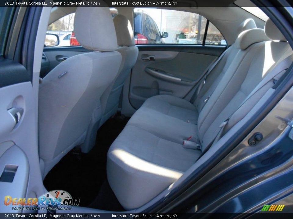 2013 Toyota Corolla LE Magnetic Gray Metallic / Ash Photo #16