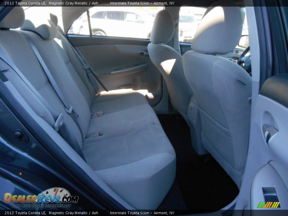 2013 Toyota Corolla LE Magnetic Gray Metallic / Ash Photo #18