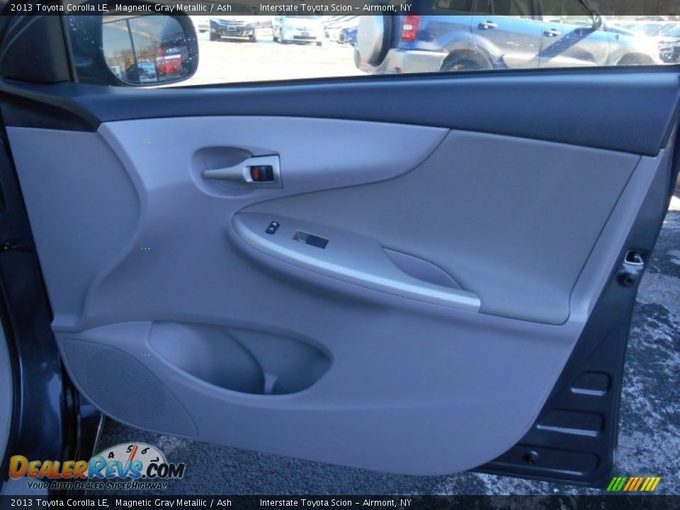 2013 Toyota Corolla LE Magnetic Gray Metallic / Ash Photo #19