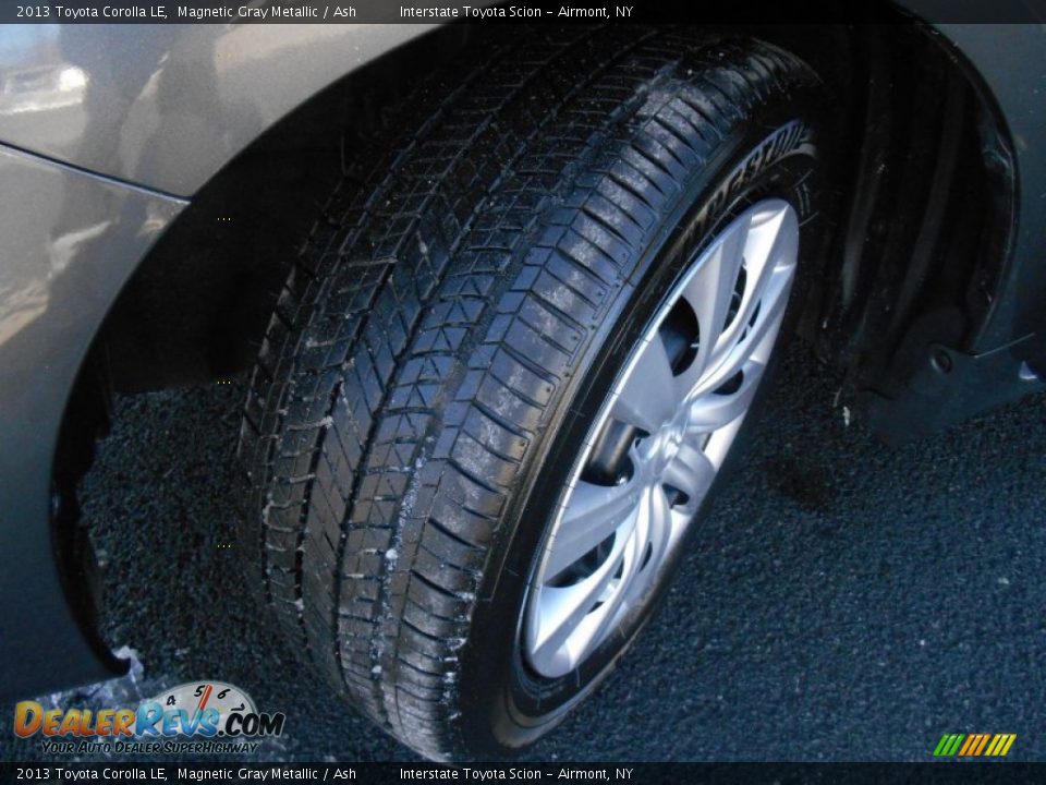 2013 Toyota Corolla LE Magnetic Gray Metallic / Ash Photo #23