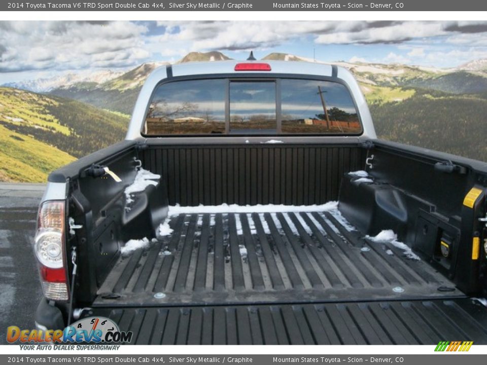 2014 Toyota Tacoma V6 TRD Sport Double Cab 4x4 Silver Sky Metallic / Graphite Photo #8