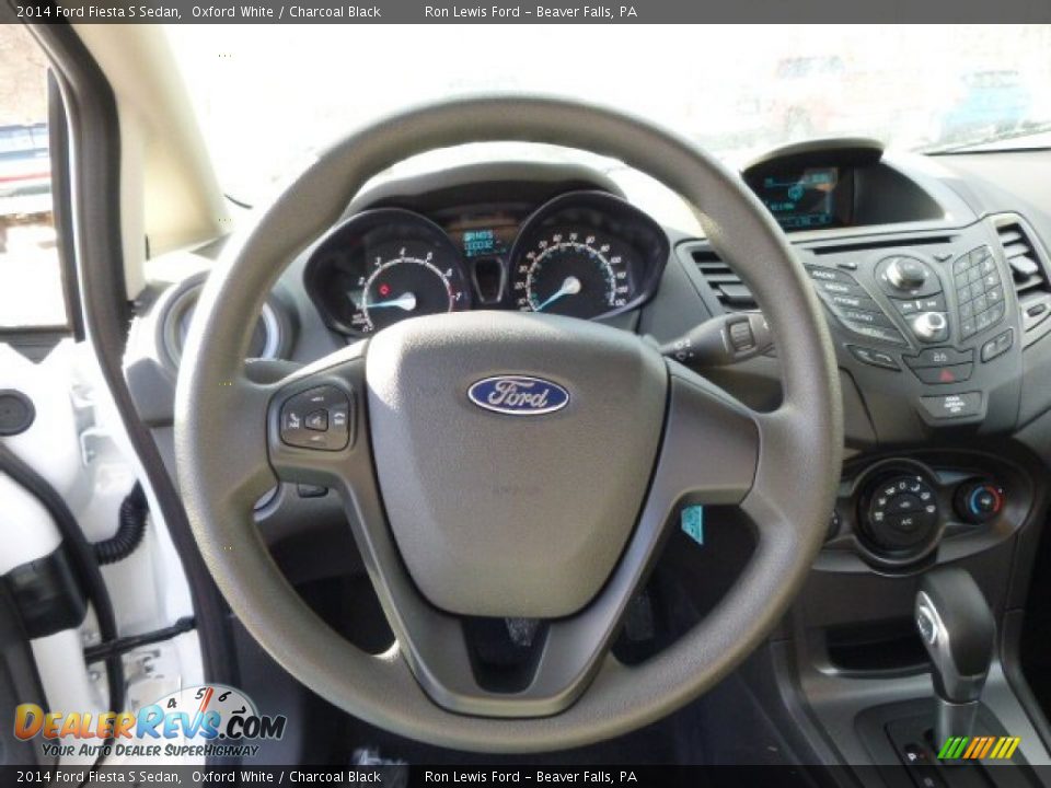 2014 Ford Fiesta S Sedan Oxford White / Charcoal Black Photo #19