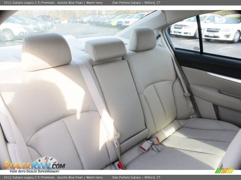 2011 Subaru Legacy 2.5i Premium Azurite Blue Pearl / Warm Ivory Photo #15