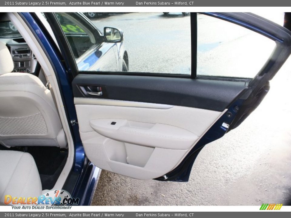 2011 Subaru Legacy 2.5i Premium Azurite Blue Pearl / Warm Ivory Photo #17