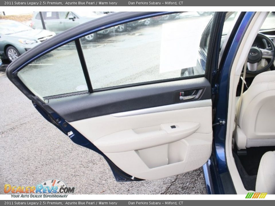2011 Subaru Legacy 2.5i Premium Azurite Blue Pearl / Warm Ivory Photo #19