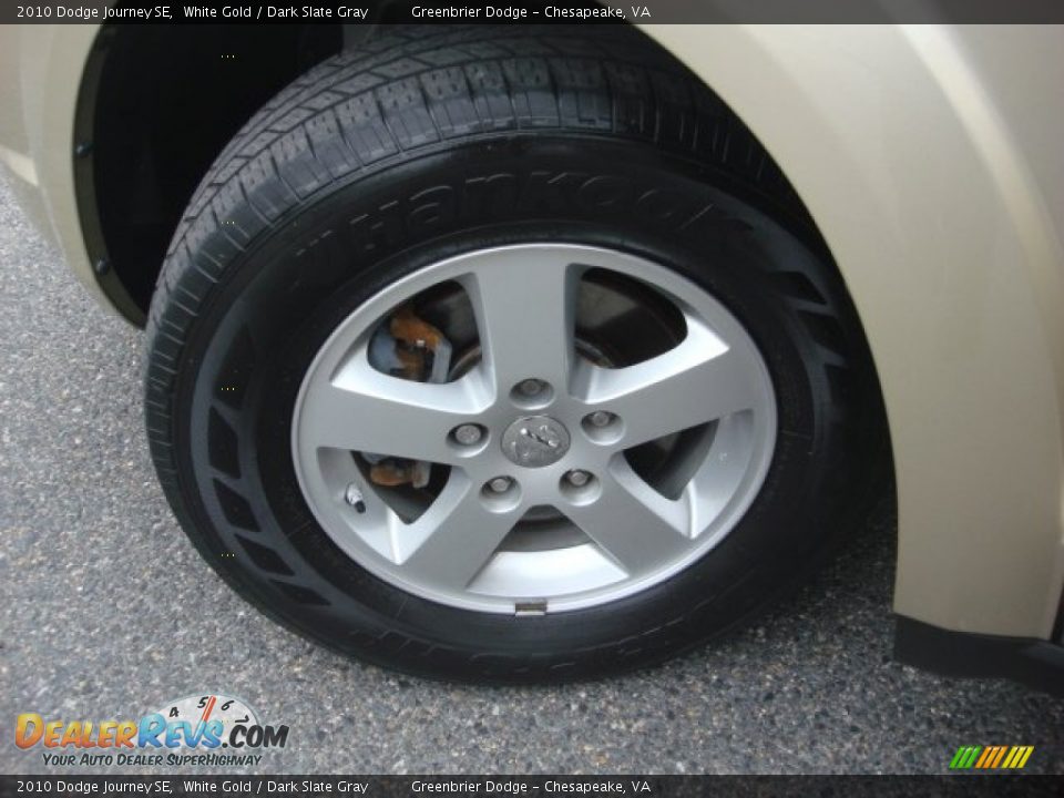 2010 Dodge Journey SE White Gold / Dark Slate Gray Photo #26