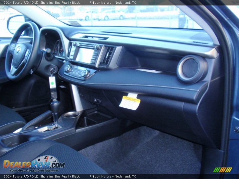 2014 Toyota RAV4 XLE Shoreline Blue Pearl / Black Photo #18