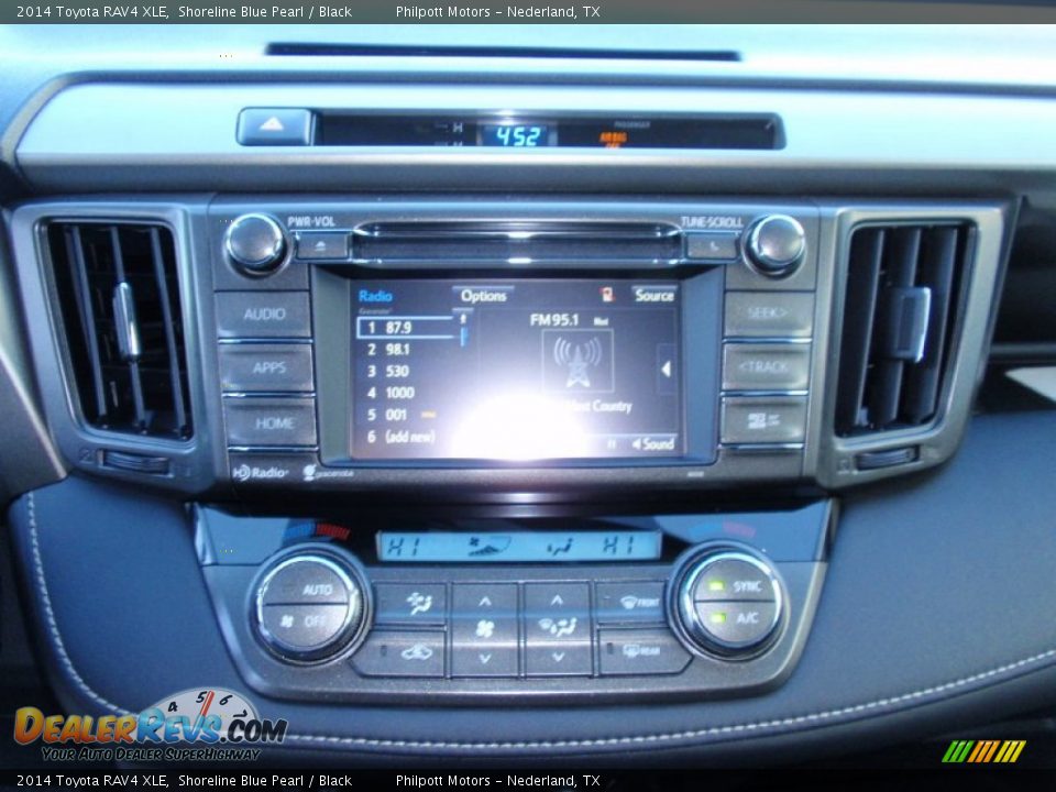 2014 Toyota RAV4 XLE Shoreline Blue Pearl / Black Photo #30