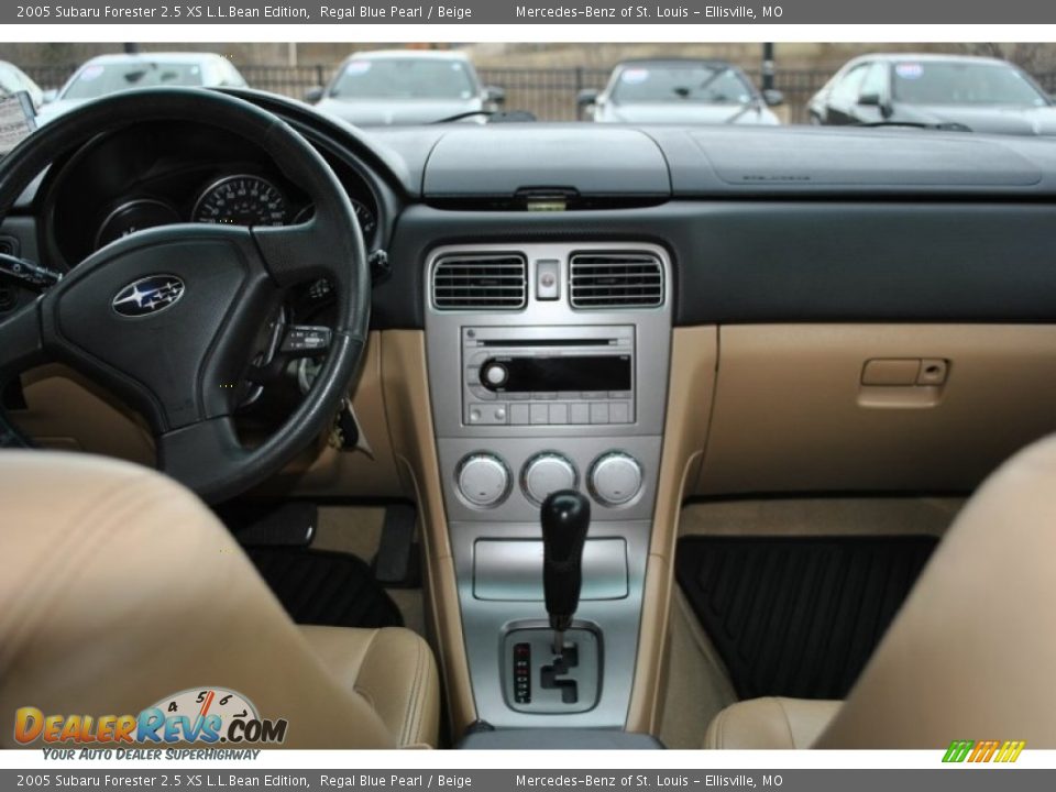 2005 Subaru Forester 2.5 XS L.L.Bean Edition Regal Blue Pearl / Beige Photo #12