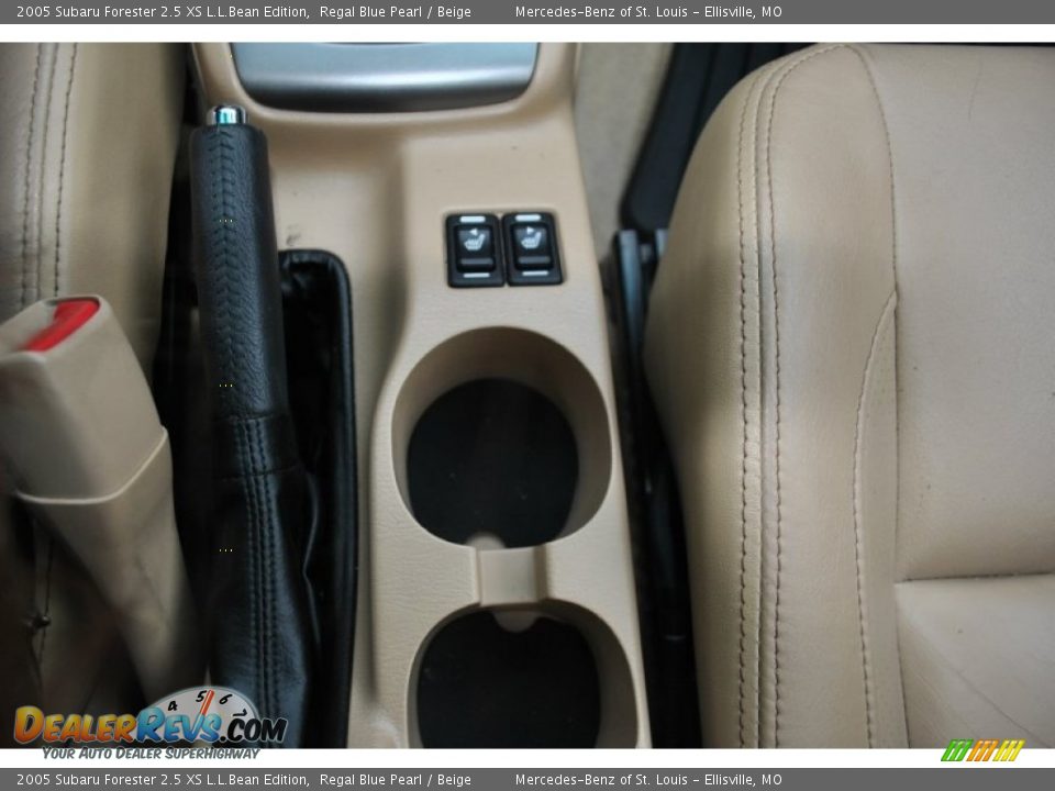 2005 Subaru Forester 2.5 XS L.L.Bean Edition Regal Blue Pearl / Beige Photo #16