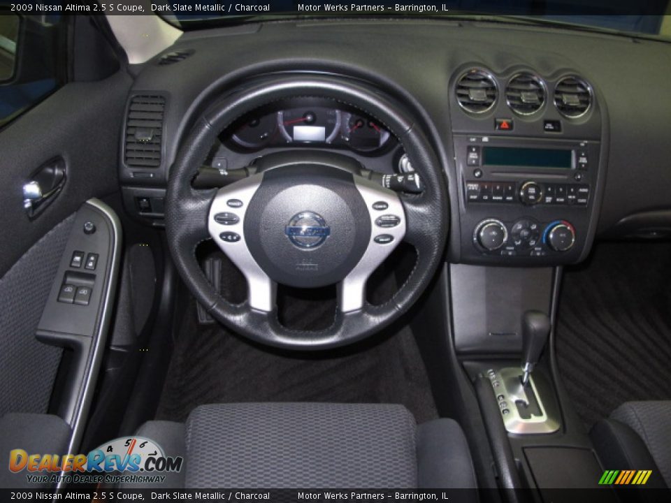 2009 Nissan Altima 2.5 S Coupe Dark Slate Metallic / Charcoal Photo #20
