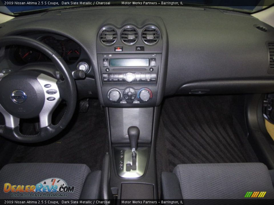 2009 Nissan Altima 2.5 S Coupe Dark Slate Metallic / Charcoal Photo #21