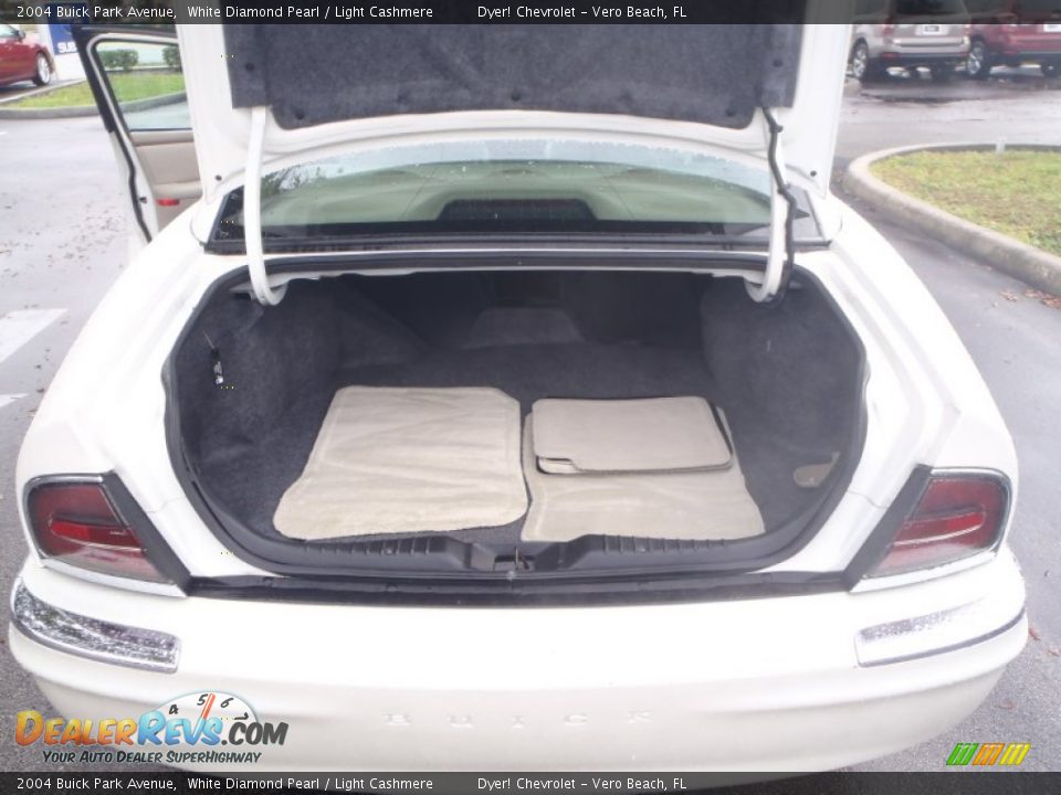 2004 Buick Park Avenue  Trunk Photo #5