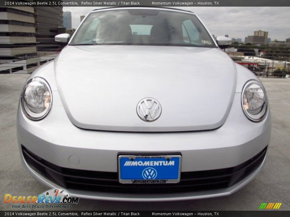 2014 Volkswagen Beetle 2.5L Convertible Reflex Silver Metallic / Titan Black Photo #2