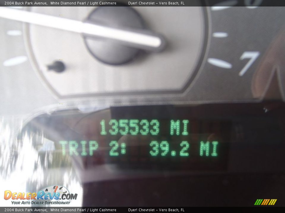 2004 Buick Park Avenue White Diamond Pearl / Light Cashmere Photo #16