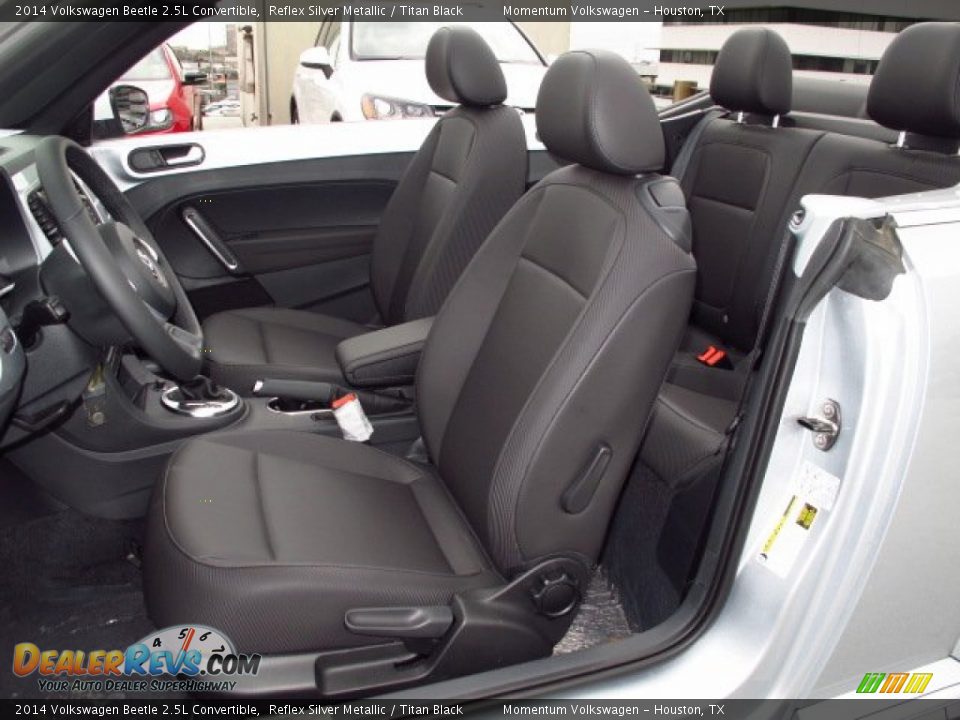2014 Volkswagen Beetle 2.5L Convertible Reflex Silver Metallic / Titan Black Photo #12
