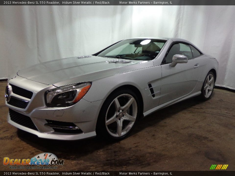 2013 Mercedes-Benz SL 550 Roadster Iridium Silver Metallic / Red/Black Photo #4