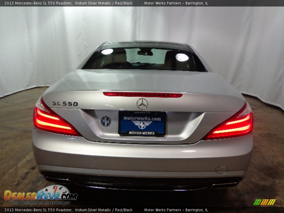 2013 Mercedes-Benz SL 550 Roadster Iridium Silver Metallic / Red/Black Photo #8