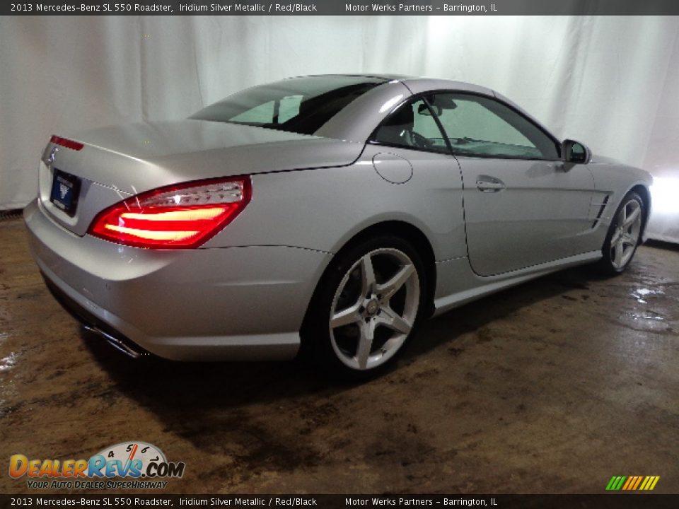 2013 Mercedes-Benz SL 550 Roadster Iridium Silver Metallic / Red/Black Photo #11